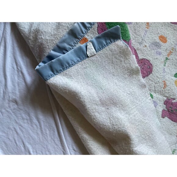 Vintage Barney Baby Blanket 59 X 42 Polyester Blend Satin Trim - Picture 10 of 11